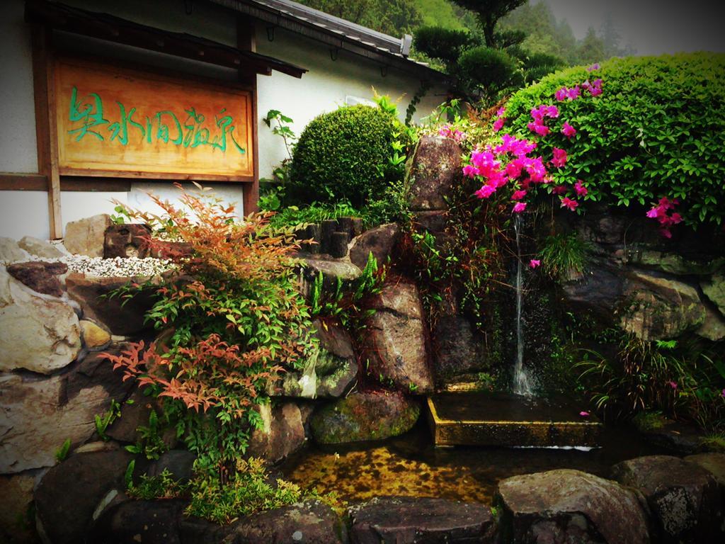 Отель Okumizuma Onsen Kaizuka Экстерьер фото